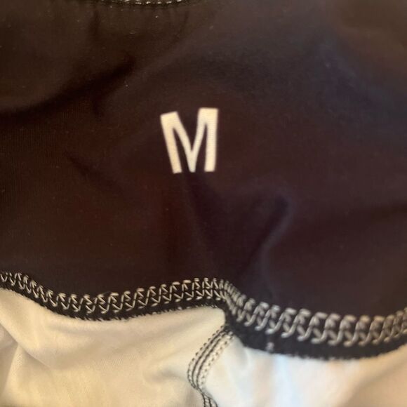 Women's Black and Gold Leggings - Picture 6 of 6